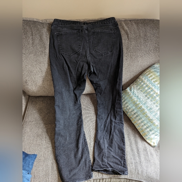 Old Navy Black Bootcut Jeans Size 14 - Picture 3 of 3